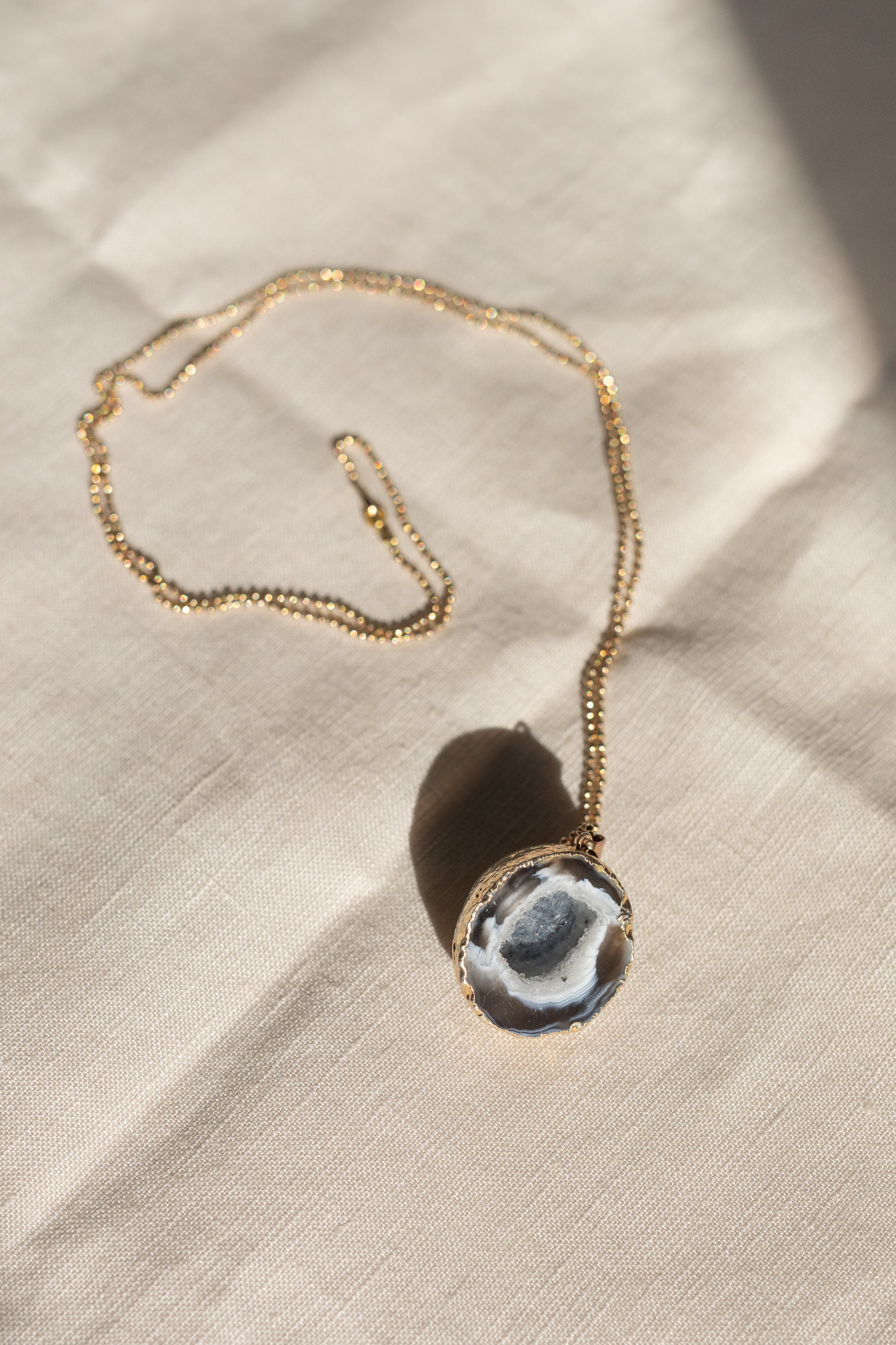 Achatgeoden Kette, Edelsteinschmuck, Edelsteinkette